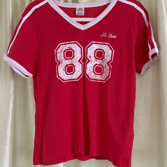 Urban Outfitters exclusive: Le Sport graphic fitted baby tee, red, XXL, NWT - Picture 2 of 4